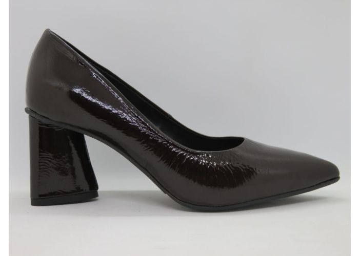 Ctwlk 21648 Pumps Bruin