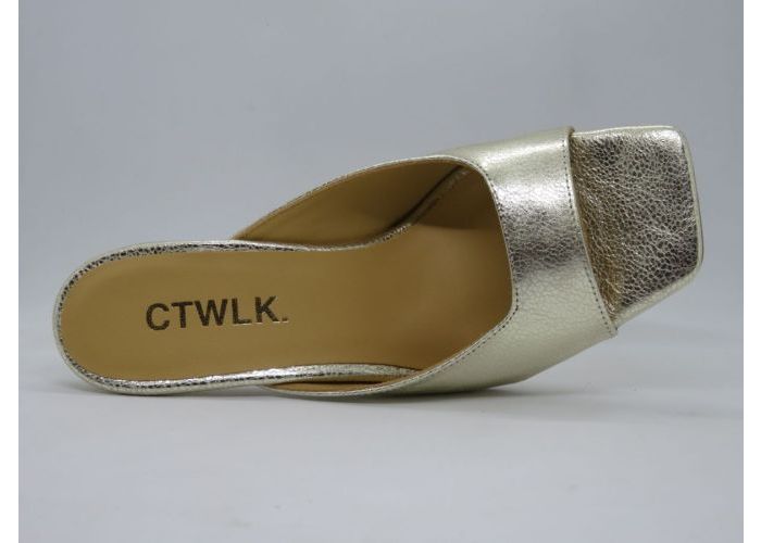 Ctwlk 19882 Slippers Goud