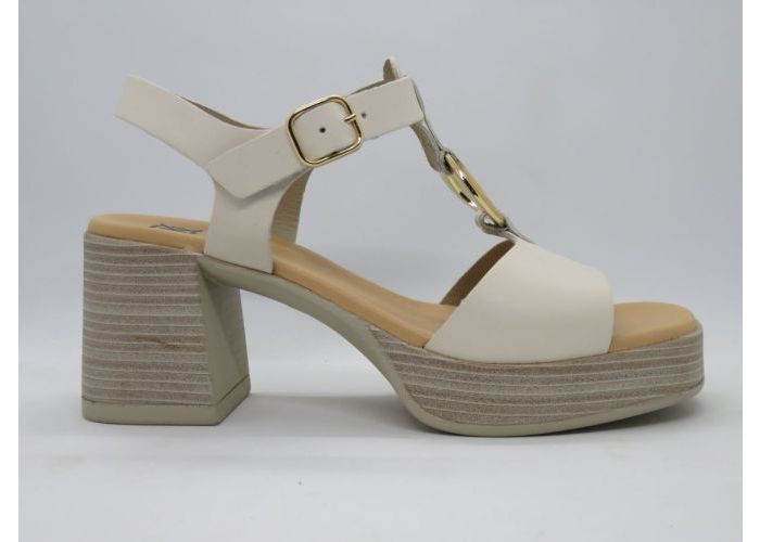 Fluchos 21223 Sandalen Ecru