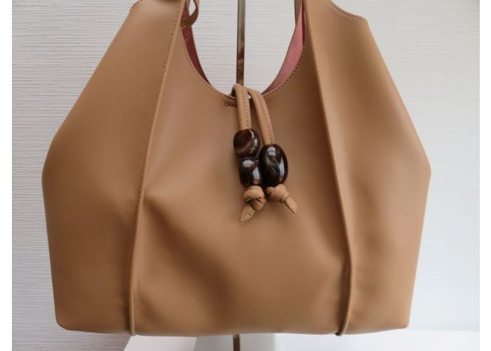 Hispanitas 21031  Camel