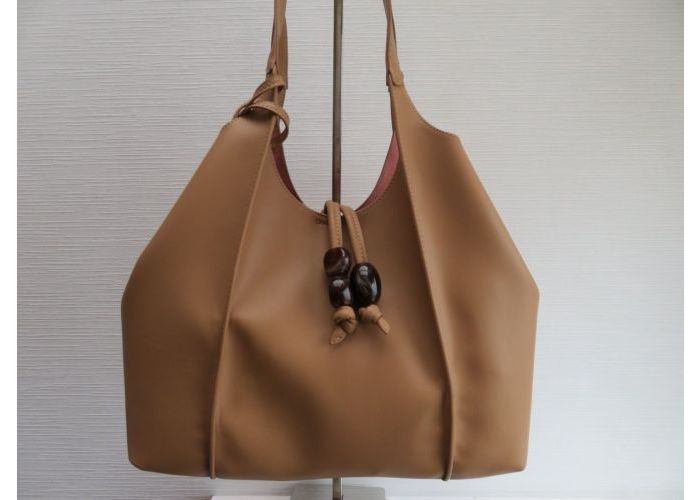 Hispanitas 21031  Camel