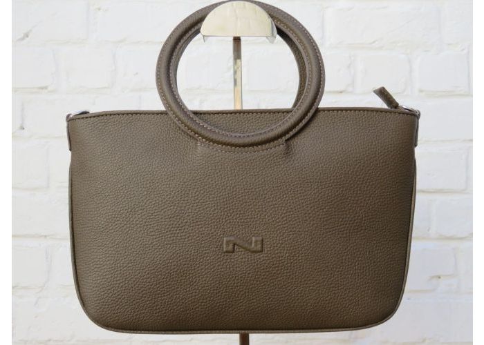 Nathan-baume 18711  Bruin