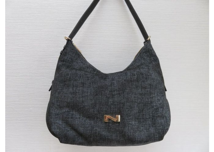 Nathan-baume 20943  Zwart