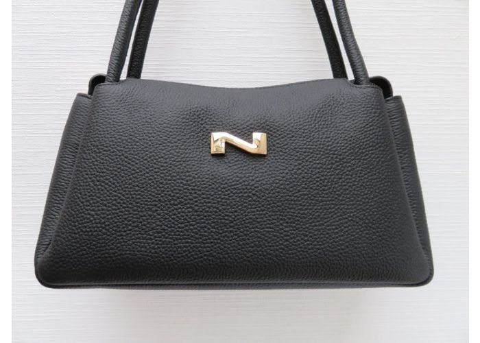 Nathan-baume 20916  Zwart