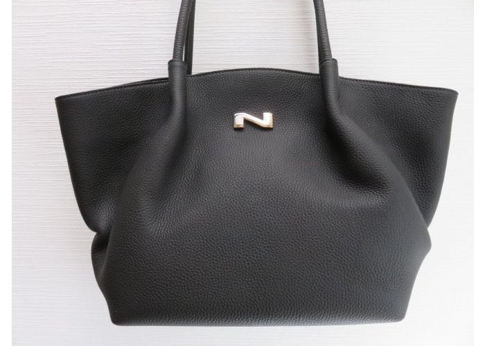 Nathan-baume 21770  Zwart
