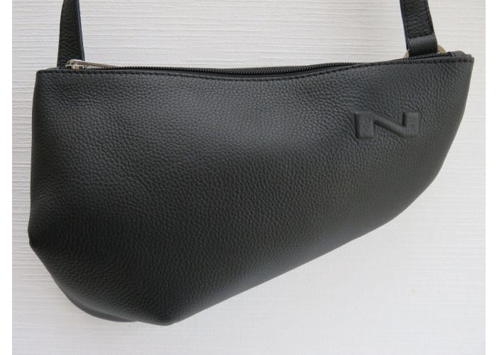 Nathan-baume 21802  Zwart